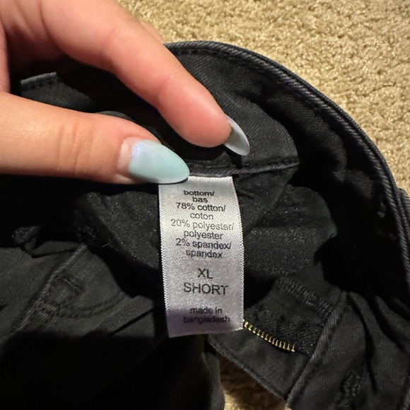 Maurice’s black skinny jeans - Picture 3 of 3